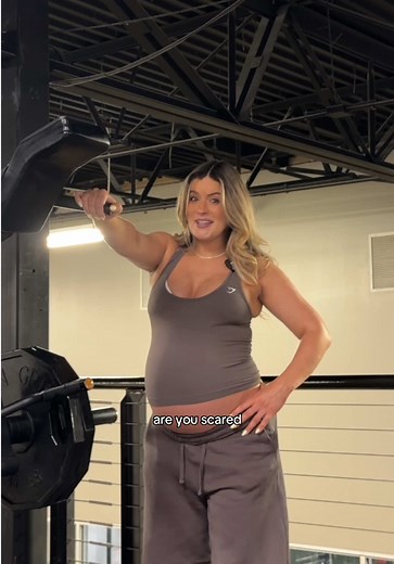 Pregnancy Leg Workout: V Squats, Lunges & Glute Bridges
