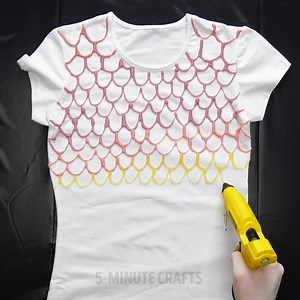 1.3M views · 2.1K reactions | Smart crafts with a glue gun: | 5-Minute Crafts Play | Facebook