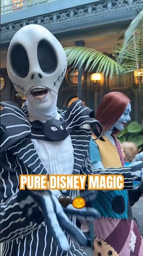 We Ran Into Jack & Sally AGAIN… and He Remembered Us 🖤 💀 #DisneyMagic #JackAndSally ￼￼