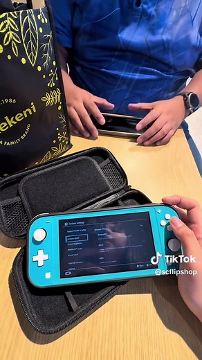 Ultimate Guide to Nintendo Switch Lite Unboxing