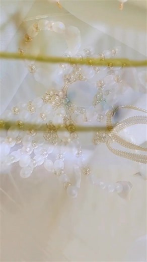 Wondering what to do with the pearls from your harvest? 👇 Here's a perfect idea for you. If you want to see more designs, message us now. #PuertoPrinsesaPalawan #earlsjewelryandsouvenirs #pearls #pearljewelry #pearlharvest #cttomusicisnotmine Disclaimer: I do not own the rights to the music used in this video. All credit and rights belong to the original artist/owner. | Earl's Jewelry and Souvenir