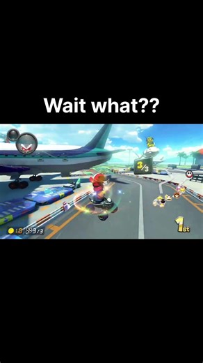 Since when can red shells do THIS? #mariokart #nintendoswitch #nintendo