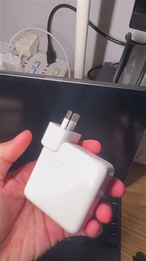 70W USB-C Power Adapter USB-C to MagSafe 3 Cable - Macbook Pro M5 #shorts #shortsvideo #macbook