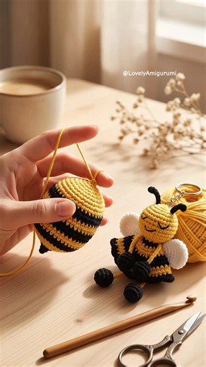 DIY Crochet Bee Pattern – Easy Amigurumi for Beginners
