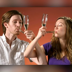 526 reactions · 35 shares | White Elephant Show 7 Gifts That Are So Ridiculous, They're Actually Awesome | Vat19.com | Facebook