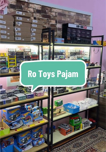 Hunting di @RoToys Pajam Nilai, N Sembilan. #bepro #diecast #collector #hobby