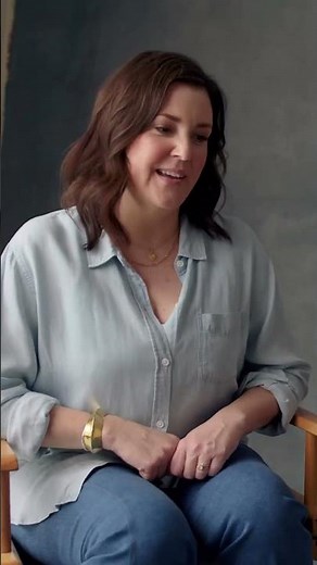 Melanie Lynskey and Sophie Nelisse on Critics, Cannibalism, and Crying On Screen