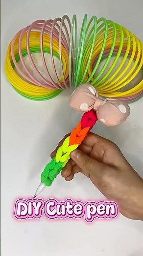 Make a Cute Pen in 30 Seconds! ✨ (DIY)#diy #backtoschool #pen #pencraft #easydiy