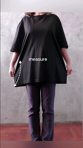 How to Side Ruched T-shirt with Elastic #sewingtutorial #sidegathers #diyfashion #upcycledclothing