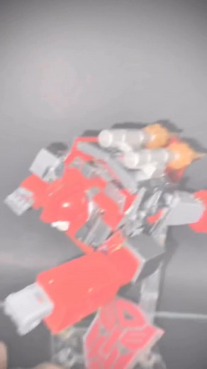 5.2K views · 146 reactions | “We Now Return to the Transformers” (My IRONHIDE MP Fantastic Model & G1) #transformers #reelsvideoシ #autobots #decepticons #OptimusPrime #megatron #G1 | LOGAN TF | Facebook