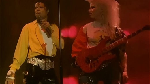 2_5289675652964844219.mp4