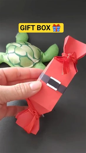 Easy Gift Box 🎁 #christmas #diy #easy #origami #gift #papercraft #cute