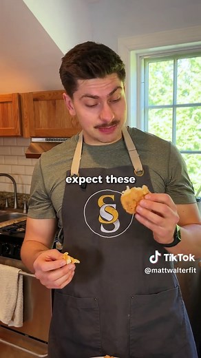 Gas or Trash? Cheesy Garlic Cloud Bread Recipe