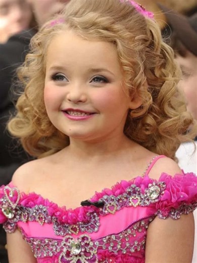 honey boo-boo (alana thompson) edit x ‘Born In the U.S.A.’, Bruce Springsteen an american icon #realitytv #honeybooboo #mamajune #toddlersandtiaras #fyp @tlc