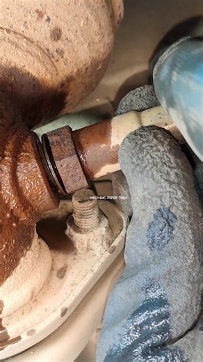 How to Remove and Clean Oxygen Sensor Easily🤔