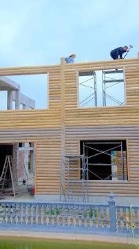 准备了一个多月的材料，我们的欧式木屋二层终于开建了，外墙做完离封顶也快了#小院改造 #三农 #农村自建房