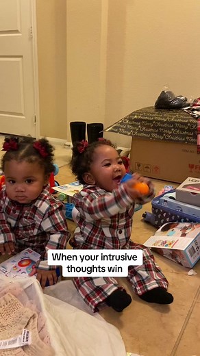 Why?! 😩 #twinsisters #fraternaltwins #sisters #intrusivethoughts #twins #fyp #siblings