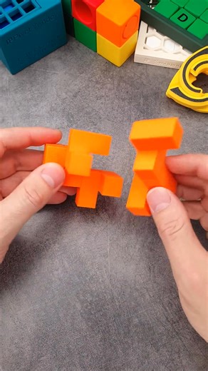 1.2K views | Impossible Triangle of three cubes #puzzle #puzzlegame #puzzlechallenge | Univea | Facebook