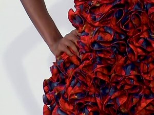 Red ruffles 🎥 by Tatiana Karol 🎶 by Chloe Martini | Magda Butrym