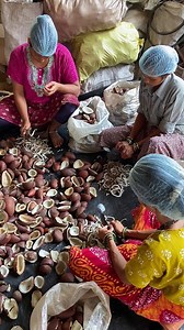 100% Pure Coconut Oil Extraction Process inside the factory | Indian Food Mania