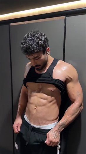 Zayn Dom (@zayndomen)’s videos with оригинальный звук - Zayn Dom