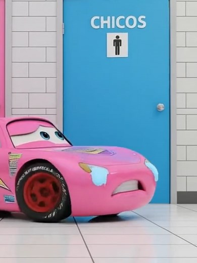 El Gato Bubbu Transforma a Rayo McQueen en Mujer