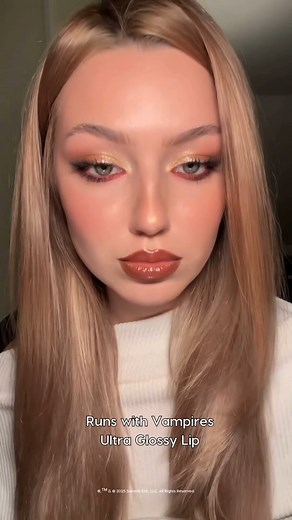 ColourPop Cosmetics | Team Edward or Team Jacob?? 🖤🤩 Let us know what looks you'll create with the #NewMoonXColourPop collection! ✨💋 @i.an.ya.i delivering us a... | Instagram