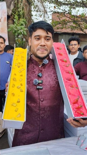 Zakir Bhai, the mango is falling.#mdmasumbillah #shorts #shortvideo #short #video #reels #foodclips