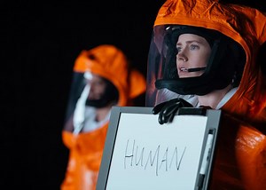 All Your Questions About the Mindbending Plot of Arrival, Answered