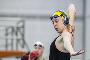 Sierra Schmidt Explains Move to Arizona, Training with Father in Pro Transition