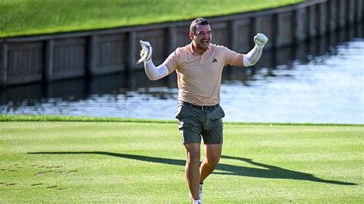 Alejandro Tosti jumps in water after making ace at THE PLAYERS