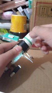 143K views · 204 reactions | Creating a #microscope with glue sticks The boy crafted an optical microscope using #glue sticks and successfully observed #garlic cells. While many are still learning how to adjust microscopes, he has already mastered making his own - fantastic! (cr: douyin 29991632053) | T-Time HK | Facebook