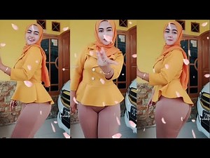 tiktok hijab celana ketat pamer belahan garis tembem#ketat#tiktokcelanaketat#tiktok