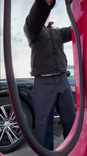 GM NACS Charging Adapter for Tesla Charging Stations Demonstration/Tutorial-Carter Cadillac Calgary