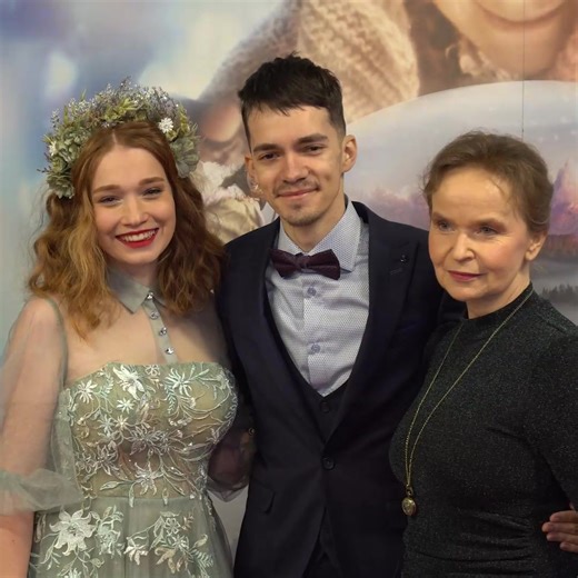 136K views · 1.5K reactions | Podívejte se na videoreportáž z české slavnostní premiéry filmu Perinbaba a dva světy. ❄️ | BONTONFILM | Facebook