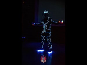 Showtanz "The Futur is now" Janic und die Funkengarde CCS 38 beim Kostümball