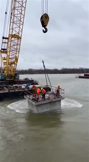 Seconds Before Disaster — Pier Drops Into the River