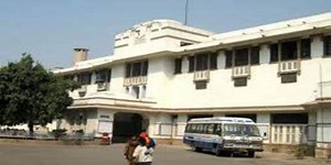 Lady Hardinge Medical College 2025-26: Cutoff, Fees, Admission, Courses