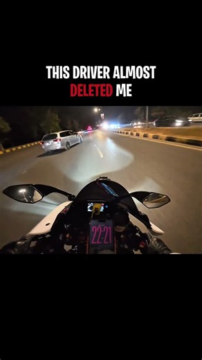 For a second I saw the GTA “Wasted / Respawn” screen loading 💀🏍️