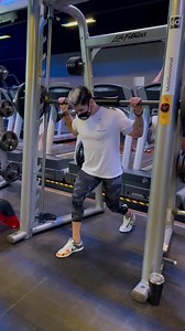 💀 Sentadilla profunda c/smith 12 reps / STEP up explosivo 12 pares 4 sets* ( la sentadilla es piramidal ascendente en carga manteniendo las reps, este es mi set 2 de 4) 😭😭😭😭🤩 #absworkout #gymlife #abs #fitgoals #instafitness #fit #fitnessmodels #goals #aesthetics #fitness #today #fitnessmodel #livestyle #sportmodel #fitnessmotivation #paz #babyface #mexico #guadalajara #fitnessgdl #fitmexico #boxer #amorproprio #guadalajarafit #zapopan #mx | Jose Miguel Vazquez Dominguez WFF PRO