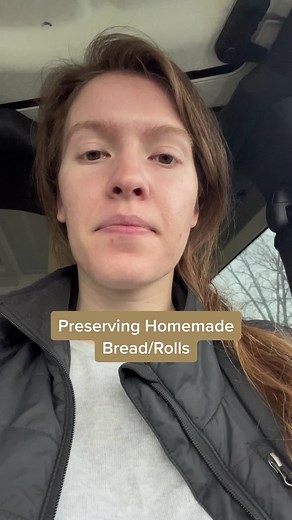How to Preserve Homemade Bread and Rolls Effectively