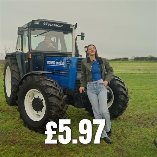 ❌ 𝗟𝗜𝗩𝗘 𝗗𝗥𝗔𝗪 𝗧𝗢𝗡𝗜𝗚𝗛𝗧 ❌ 🔵🚜 Win This 2004 New Holland 110-90 For Just £2.97! 🎟️
