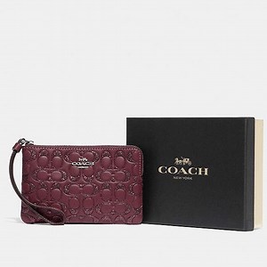 Coach NWT! Boxed Burgundy Glitter Embossed Corner Zip Wristlet