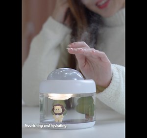 Cool Mist Humidifiers for Bedroom Kids, 500ML Portable Ultrasonic Air Humidifier for Small Room, Projector, Night Light, Rechargeable, Quiet for Baby, Girls, Children & Nursery - Pink & Lion