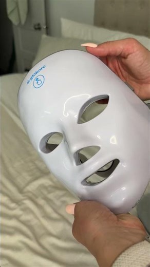 LED Mask – Glow Skin in 10 Minutes a Day