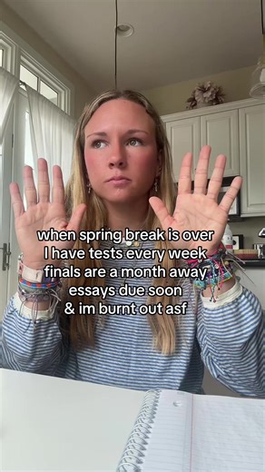 Managing College Stress with Brainly