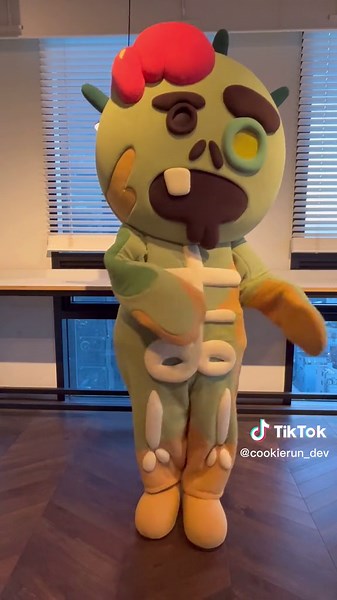 Zombie Cookie Wednesday Dance Trend in Cookie Run Kingdom