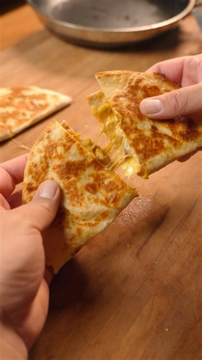 Taco Bell Chicken Quesadilla