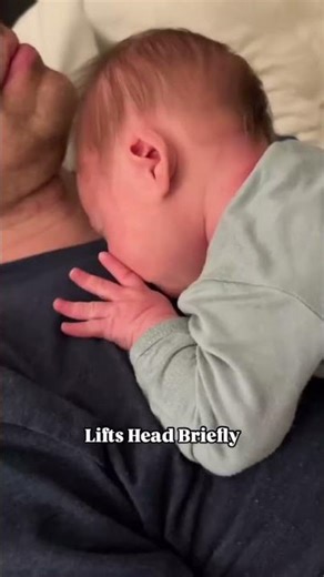 5 Mini Milestones to Look for at 2 Weeks Old