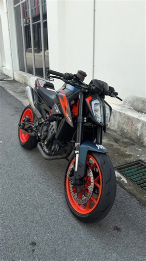 KTM DUKE 890 R 2022 for RM56,000 — 10,700KM Full Review